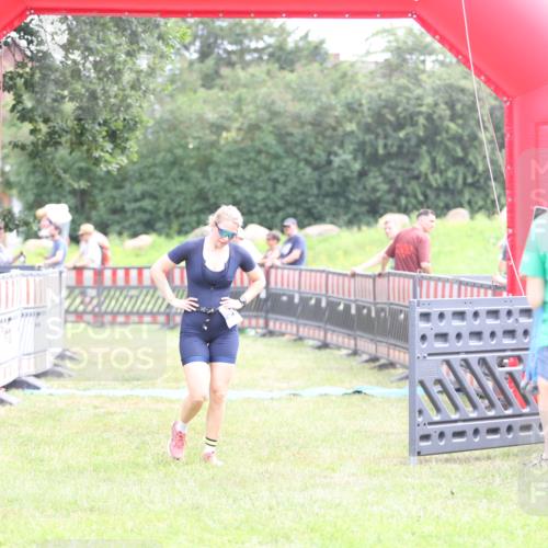 21.06.2026 - 29. Vierlanden-Triathlon Andreas Tolksdorf http://msf.ph/oto/9887636 21.06.2026 11:35:59 Ziel 517, 517 meine-sportfotos.de