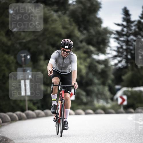 21.06.2026 - 29. Vierlanden-Triathlon H.Heesch http://msf.ph/oto/9887673 21.06.2026 10:44:50 Radfahren 34, 59, 191, 419, 452, 474 meine-sportfotos.de