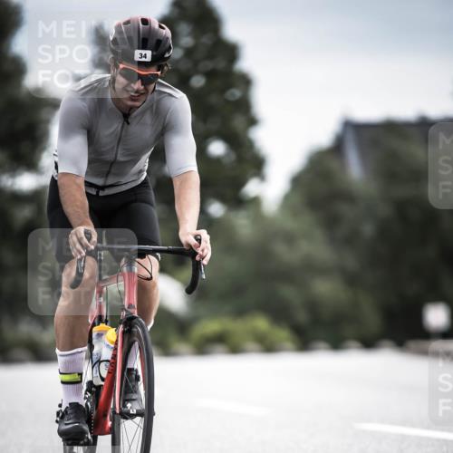 21.06.2026 - 29. Vierlanden-Triathlon H.Heesch http://msf.ph/oto/9887703 21.06.2026 10:44:51 Radfahren 34, 59, 191, 419, 452 meine-sportfotos.de