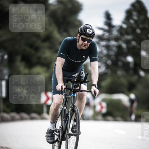 21.06.2026 - 29. Vierlanden-Triathlon H.Heesch http://msf.ph/oto/9887709 21.06.2026 10:45:06 Radfahren 88, 104, 257 meine-sportfotos.de