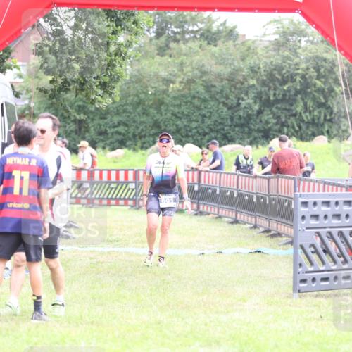 21.06.2026 - 29. Vierlanden-Triathlon Andreas Tolksdorf http://msf.ph/oto/9887710 21.06.2026 11:36:34 Ziel 461, 463, 601, 461, 463, 601 meine-sportfotos.de