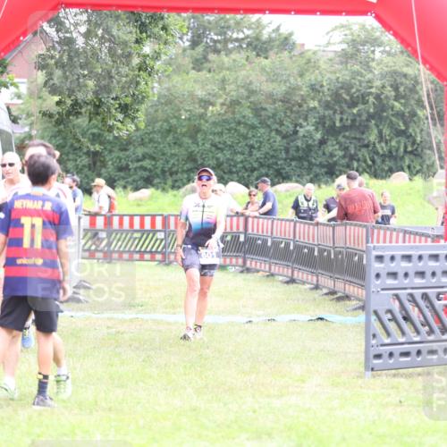 21.06.2026 - 29. Vierlanden-Triathlon Andreas Tolksdorf http://msf.ph/oto/9887716 21.06.2026 11:36:34 Ziel 461, 463, 601, 461, 463, 601 meine-sportfotos.de