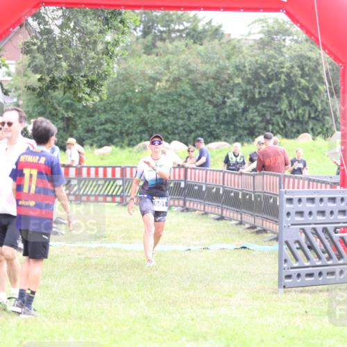 21.06.2026 - 29. Vierlanden-Triathlon Andreas Tolksdorf http://msf.ph/oto/9887725 21.06.2026 11:36:35 Ziel 461, 463, 601, 461, 463, 601 meine-sportfotos.de