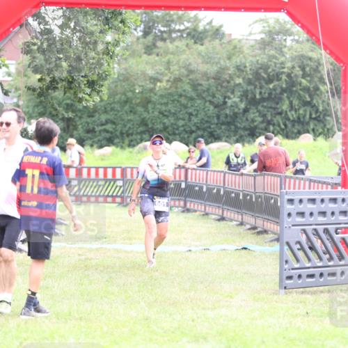 21.06.2026 - 29. Vierlanden-Triathlon Andreas Tolksdorf http://msf.ph/oto/9887728 21.06.2026 11:36:35 Ziel 461, 463, 601, 461, 463, 601 meine-sportfotos.de