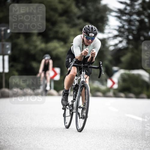 21.06.2026 - 29. Vierlanden-Triathlon H.Heesch http://msf.ph/oto/9887825 21.06.2026 12:11:39 Radfahren 870, 881, 885 meine-sportfotos.de
