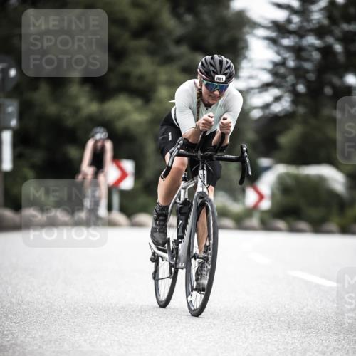 21.06.2026 - 29. Vierlanden-Triathlon H.Heesch http://msf.ph/oto/9887826 21.06.2026 12:11:39 Radfahren 870, 881, 885 meine-sportfotos.de