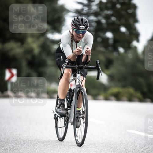 21.06.2026 - 29. Vierlanden-Triathlon H.Heesch http://msf.ph/oto/9887834 21.06.2026 12:11:39 Radfahren 870, 881, 885 meine-sportfotos.de