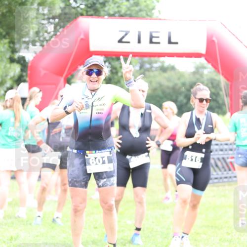 21.06.2026 - 29. Vierlanden-Triathlon Andreas Tolksdorf http://msf.ph/oto/9887867 21.06.2026 11:37:14 Ziel 518, 553, 518, 553 meine-sportfotos.de