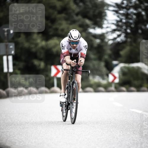 21.06.2026 - 29. Vierlanden-Triathlon H.Heesch http://msf.ph/oto/9887881 21.06.2026 12:11:50 Radfahren 850, 979 meine-sportfotos.de