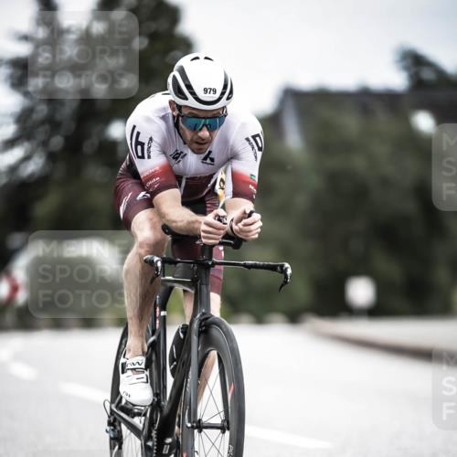 21.06.2026 - 29. Vierlanden-Triathlon H.Heesch http://msf.ph/oto/9887908 21.06.2026 12:11:50 Radfahren 850, 979 meine-sportfotos.de