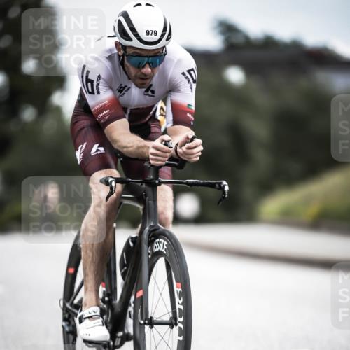 21.06.2026 - 29. Vierlanden-Triathlon H.Heesch http://msf.ph/oto/9887914 21.06.2026 12:11:51 Radfahren 657, 850, 878, 979 meine-sportfotos.de