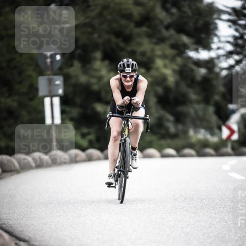 21.06.2026 - 29. Vierlanden-Triathlon H.Heesch http://msf.ph/oto/9887948 21.06.2026 12:12:09 Radfahren 294, 701, 864, 873, 1358 meine-sportfotos.de