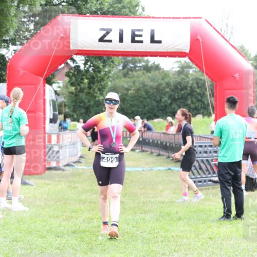 21.06.2026 - 29. Vierlanden-Triathlon Andreas Tolksdorf http://msf.ph/oto/9888006 21.06.2026 11:39:38 Ziel 548, 566, 548, 566 meine-sportfotos.de