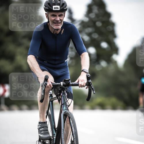 21.06.2026 - 29. Vierlanden-Triathlon H.Heesch http://msf.ph/oto/9888007 21.06.2026 12:12:33 Radfahren 806 meine-sportfotos.de