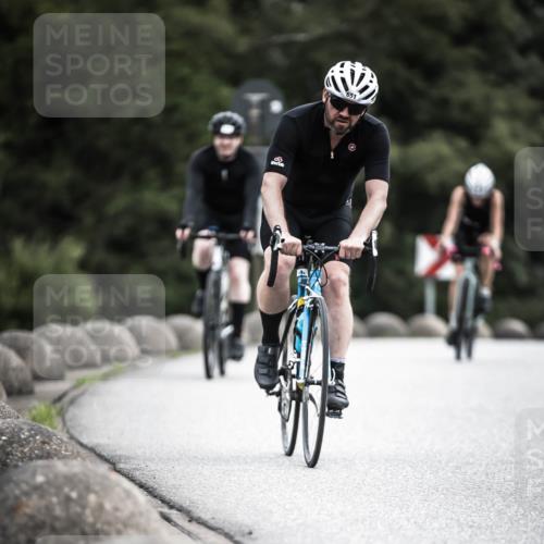 21.06.2026 - 29. Vierlanden-Triathlon H.Heesch http://msf.ph/oto/9888083 21.06.2026 12:14:04 Radfahren 651, 741, 890 meine-sportfotos.de