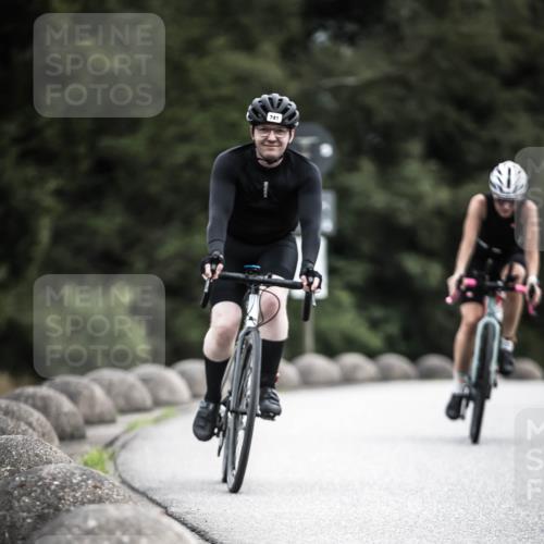 21.06.2026 - 29. Vierlanden-Triathlon H.Heesch http://msf.ph/oto/9888096 21.06.2026 12:14:05 Radfahren 651, 741, 890 meine-sportfotos.de