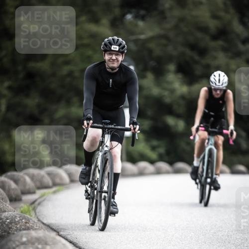 21.06.2026 - 29. Vierlanden-Triathlon H.Heesch http://msf.ph/oto/9888101 21.06.2026 12:14:06 Radfahren 651, 741, 890 meine-sportfotos.de