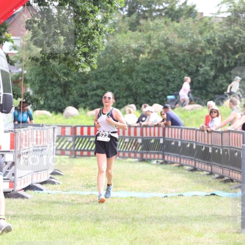 21.06.2026 - 29. Vierlanden-Triathlon Andreas Tolksdorf http://msf.ph/oto/9888108 21.06.2026 11:40:23 Ziel 522, 522 meine-sportfotos.de