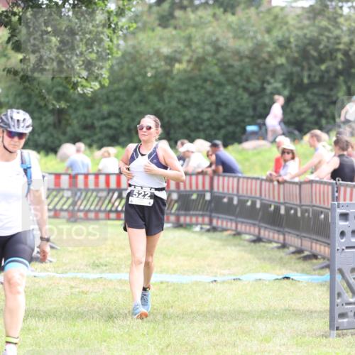 21.06.2026 - 29. Vierlanden-Triathlon Andreas Tolksdorf http://msf.ph/oto/9888133 21.06.2026 11:40:24 Ziel 522, 522 meine-sportfotos.de