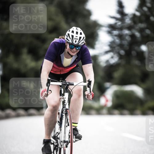 21.06.2026 - 29. Vierlanden-Triathlon H.Heesch http://msf.ph/oto/9888134 21.06.2026 12:14:36 Radfahren 713, 894 meine-sportfotos.de