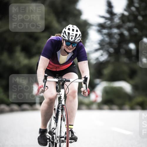 21.06.2026 - 29. Vierlanden-Triathlon H.Heesch http://msf.ph/oto/9888135 21.06.2026 12:14:36 Radfahren 713, 894 meine-sportfotos.de