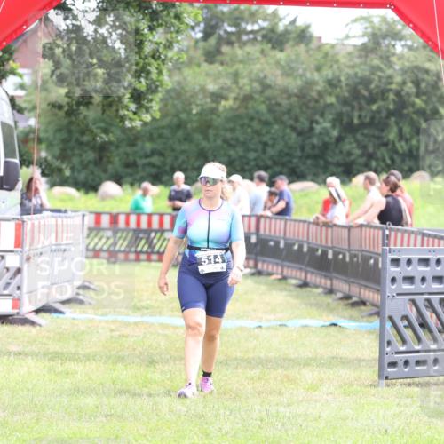 21.06.2026 - 29. Vierlanden-Triathlon Andreas Tolksdorf http://msf.ph/oto/9888156 21.06.2026 11:40:55 Ziel 514, 514 meine-sportfotos.de