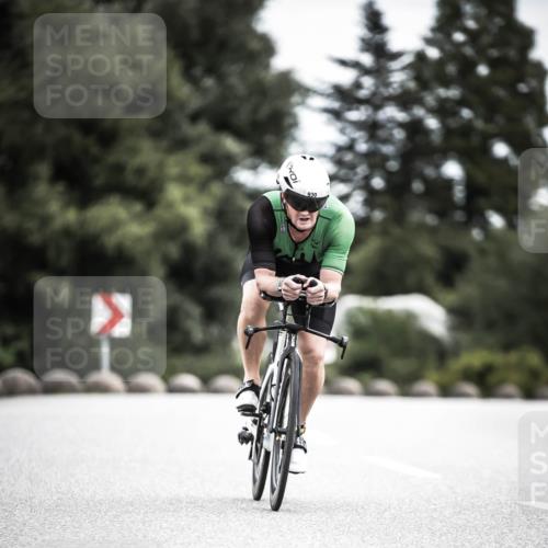 21.06.2026 - 29. Vierlanden-Triathlon H.Heesch http://msf.ph/oto/9888274 21.06.2026 12:15:44 Radfahren 685, 891, 930 meine-sportfotos.de