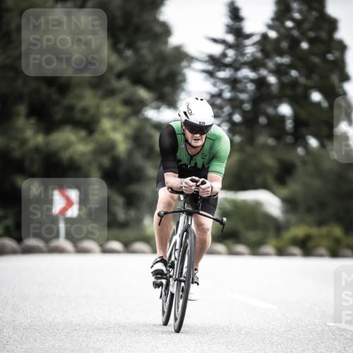 21.06.2026 - 29. Vierlanden-Triathlon H.Heesch http://msf.ph/oto/9888275 21.06.2026 12:15:44 Radfahren 685, 891, 930 meine-sportfotos.de