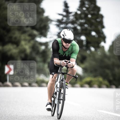 21.06.2026 - 29. Vierlanden-Triathlon H.Heesch http://msf.ph/oto/9888282 21.06.2026 12:15:44 Radfahren 685, 891, 930 meine-sportfotos.de