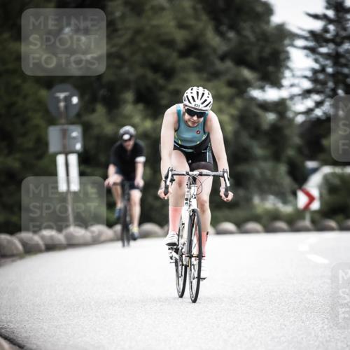 21.06.2026 - 29. Vierlanden-Triathlon H.Heesch http://msf.ph/oto/9888312 21.06.2026 12:15:52 Radfahren 685, 818, 833, 852 meine-sportfotos.de