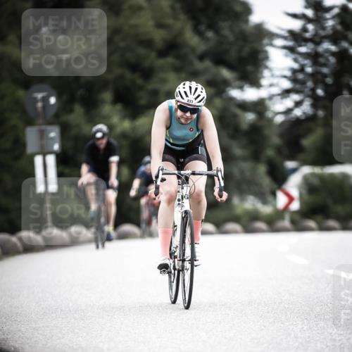 21.06.2026 - 29. Vierlanden-Triathlon H.Heesch http://msf.ph/oto/9888315 21.06.2026 12:15:53 Radfahren 685, 818, 833, 852 meine-sportfotos.de