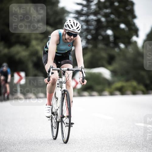21.06.2026 - 29. Vierlanden-Triathlon H.Heesch http://msf.ph/oto/9888327 21.06.2026 12:15:53 Radfahren 685, 818, 833, 852 meine-sportfotos.de