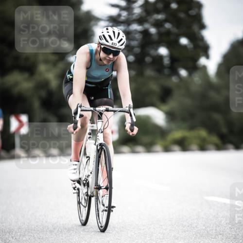 21.06.2026 - 29. Vierlanden-Triathlon H.Heesch http://msf.ph/oto/9888329 21.06.2026 12:15:53 Radfahren 685, 818, 833, 852 meine-sportfotos.de