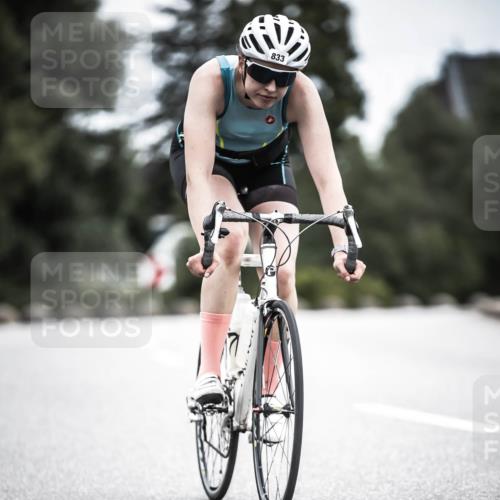 21.06.2026 - 29. Vierlanden-Triathlon H.Heesch http://msf.ph/oto/9888337 21.06.2026 12:15:53 Radfahren 685, 818, 833, 852 meine-sportfotos.de