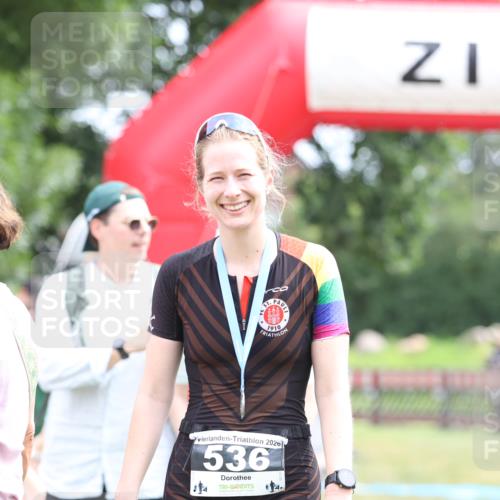 21.06.2026 - 29. Vierlanden-Triathlon Andreas Tolksdorf http://msf.ph/oto/9888344 21.06.2026 11:42:01 Ziel 478, 583, 478, 583 meine-sportfotos.de