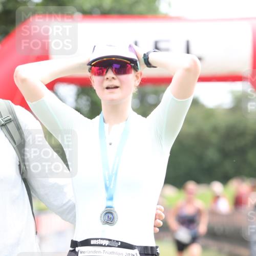 21.06.2026 - 29. Vierlanden-Triathlon Andreas Tolksdorf http://msf.ph/oto/9888352 21.06.2026 11:42:08 Ziel 478, 583, 478, 583 meine-sportfotos.de