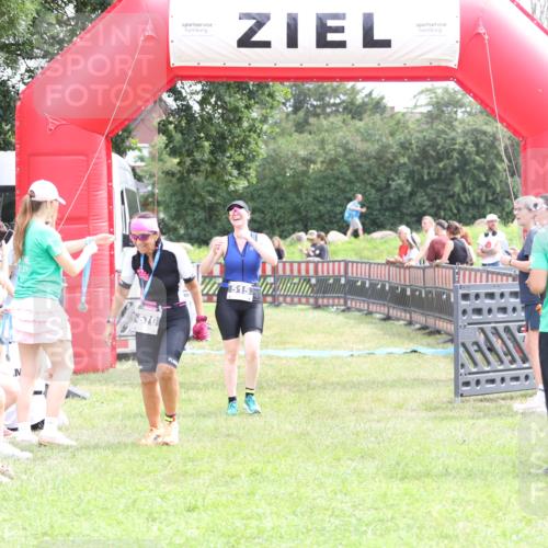 21.06.2026 - 29. Vierlanden-Triathlon Andreas Tolksdorf http://msf.ph/oto/9888399 21.06.2026 11:42:44 Ziel 515, 515 meine-sportfotos.de