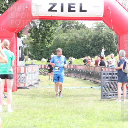 21.06.2026 - 29. Vierlanden-Triathlon Andreas Tolksdorf http://msf.ph/oto/9888429 21.06.2026 11:43:31 Ziel 415, 455, 576, 415, 455, 576 meine-sportfotos.de