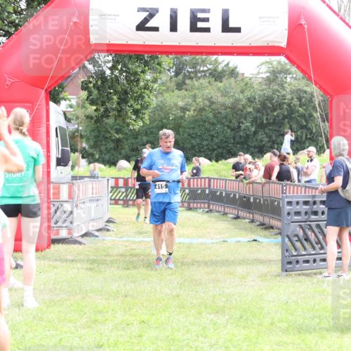 21.06.2026 - 29. Vierlanden-Triathlon Andreas Tolksdorf http://msf.ph/oto/9888430 21.06.2026 11:43:31 Ziel 415, 455, 576, 415, 455, 576 meine-sportfotos.de