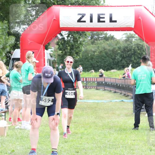 21.06.2026 - 29. Vierlanden-Triathlon Andreas Tolksdorf http://msf.ph/oto/9888468 21.06.2026 11:46:11 Ziel 502, 502 meine-sportfotos.de
