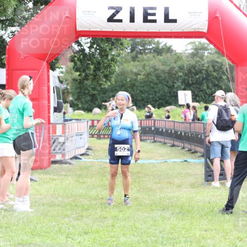 21.06.2026 - 29. Vierlanden-Triathlon Andreas Tolksdorf http://msf.ph/oto/9888510 21.06.2026 11:46:31 Ziel 567, 567 meine-sportfotos.de