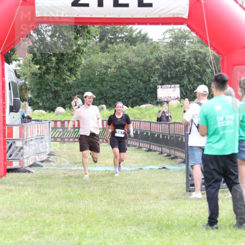 21.06.2026 - 29. Vierlanden-Triathlon Andreas Tolksdorf http://msf.ph/oto/9888519 21.06.2026 11:46:41 Ziel 560, 567, 560, 567 meine-sportfotos.de