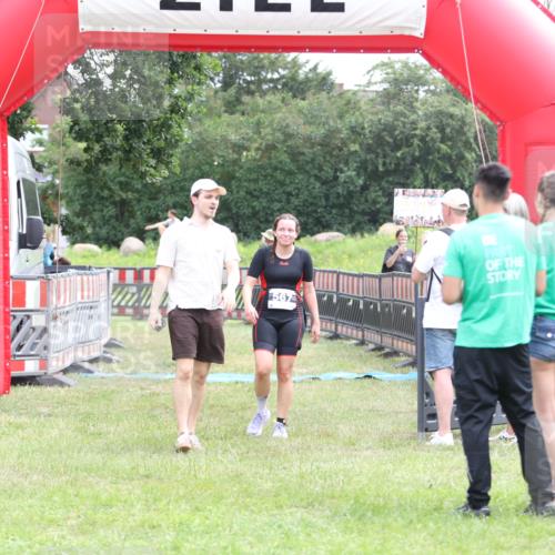 21.06.2026 - 29. Vierlanden-Triathlon Andreas Tolksdorf http://msf.ph/oto/9888526 21.06.2026 11:46:43 Ziel 560, 567, 560, 567 meine-sportfotos.de