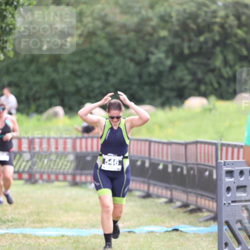 21.06.2026 - 29. Vierlanden-Triathlon Andreas Tolksdorf http://msf.ph/oto/9888589 21.06.2026 11:48:25 Ziel 546, 565, 546, 565 meine-sportfotos.de