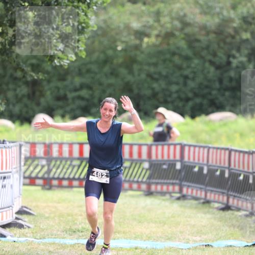21.06.2026 - 29. Vierlanden-Triathlon Andreas Tolksdorf http://msf.ph/oto/9888664 21.06.2026 11:50:32 Ziel 482, 482 meine-sportfotos.de