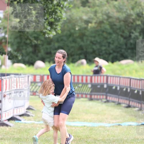 21.06.2026 - 29. Vierlanden-Triathlon Andreas Tolksdorf http://msf.ph/oto/9888676 21.06.2026 11:50:34 Ziel 482, 482 meine-sportfotos.de