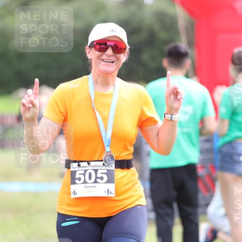 21.06.2026 - 29. Vierlanden-Triathlon Andreas Tolksdorf http://msf.ph/oto/9888711 21.06.2026 11:51:25 Ziel 534, 612, 534, 612 meine-sportfotos.de