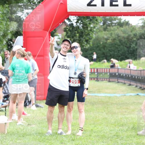 21.06.2026 - 29. Vierlanden-Triathlon Andreas Tolksdorf http://msf.ph/oto/9888750 21.06.2026 11:51:54 Ziel  meine-sportfotos.de