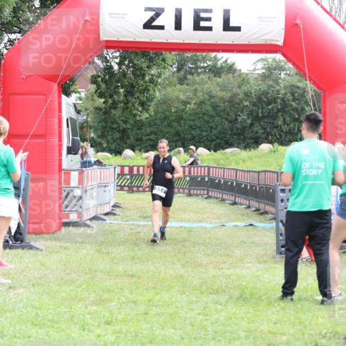 21.06.2026 - 29. Vierlanden-Triathlon Andreas Tolksdorf http://msf.ph/oto/9888788 21.06.2026 11:52:37 Ziel 551, 551 meine-sportfotos.de
