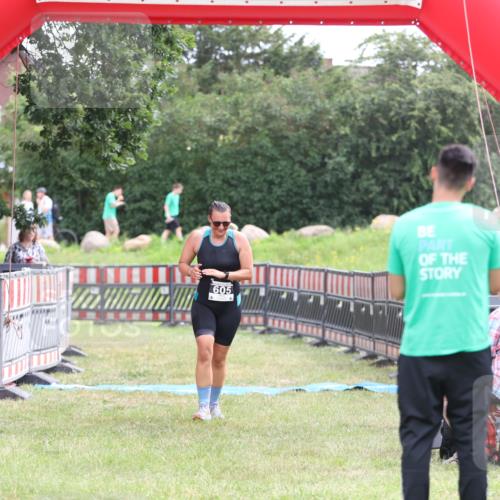 21.06.2026 - 29. Vierlanden-Triathlon Andreas Tolksdorf http://msf.ph/oto/9888823 21.06.2026 11:53:47 Ziel 605, 611, 605, 611 meine-sportfotos.de